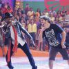 Caio Castro roubou a cena ao dançar 'Show das Poderosas' no programa 'Esquenta'