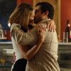 Felipe (Thiago Mendonça) e Silvia (Bianca Rinaldi) se tornam sócios de um consultório médico e começam a namorar nos próximos capítulos de 'Em Família'
