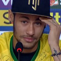 Neymar chora ao falar de lesão e perdoa Zúñiga em telefonema: 'Sem rancor'