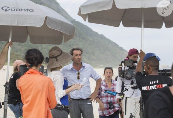 O diretor italiano Paolo Sorrentino filmou seu curta na praia do Grumari
