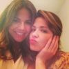 Nivea Stelmann recebeu o carinho da amiga, Samara Felippo no dia do batizado de sua filha Bruna. 'Minha irmã', escreveu ela no encontro com a atriz em seu Instagram