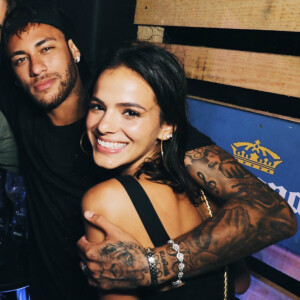 Bruna Marquezine já declarou que quer ter um casal de gêmeos com Neymar