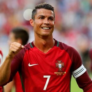 Cristiano Ronaldo, do Portugal, foi eleito cinco vezes o melhor jogador do planeta