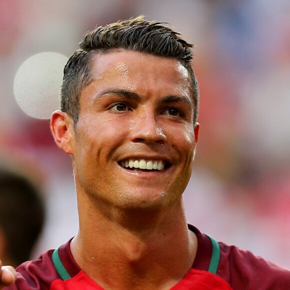 Cristiano Ronaldo, do Portugal, foi eleito cinco vezes o melhor jogador do planeta