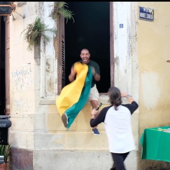 Diogo Nogueira gravou a música 'Torcida Brasil' para a Copa