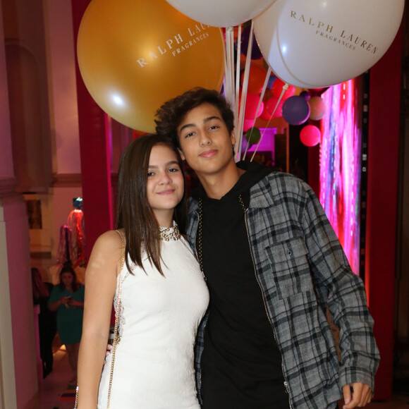 Mel Maia e o namorado, Erick Andreas, têm ajuda dos pais para se encontrarem: 'Mantemos nossa rotina com a ajuda das nossas mães'