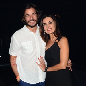 Fátima Bernardes e o namorado, Túlio Gadêlha, planejam ir juntos às festas junindas no interior de Pernambuco
