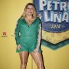 Marília Mendonça elege macaquinho verde com renda para show em Petrolina neste sábado, 23 de junho de 2018