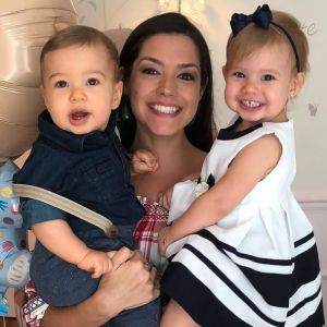 Thais Fersoza mostrou um momento fofo dos filhos, Melinda e Teodoro, em seu Instagram, nesta terça-feira, 26 de junho de 2018