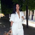 A cantora também compareceu à estreia do estilista Virgil Alboh para a Louis Vuitton, na semana de moda masculina em Paris