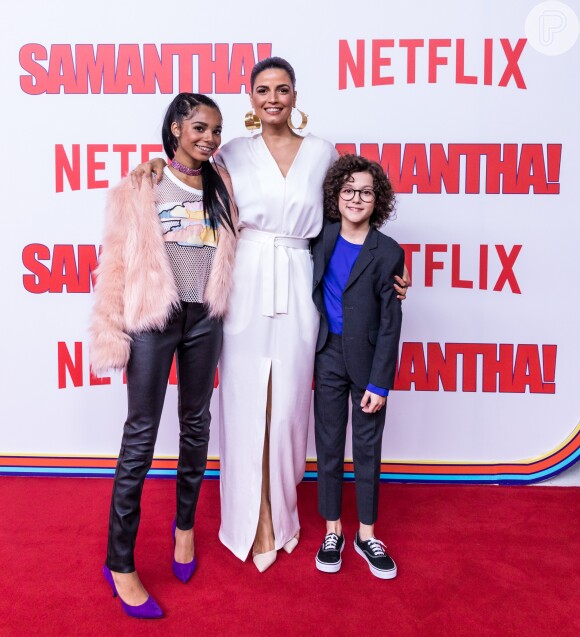 Emanuelle Araújo com Sabrina Nonato e Caua Goncalves na première da série 'Samantha!', da Netflix, no shopping JK Iguatemi, em São Paulo, na noite desta terça-feira, 26 de junho de 2018
