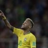 Neymar homenageou Davi Lucca no fim do jogo do Brasil contra a Sérvia