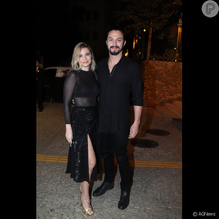 Romulo Estrela e a mulher, Nilma Quariguasi, marcaram presença no