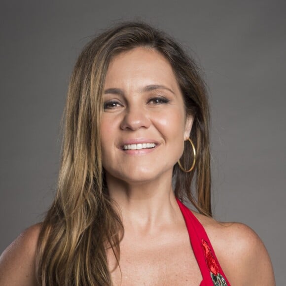 Laureta (Adriana Esteves) se vinga de Rosa (Leticia Colin) revelando ao pai dela, Agenor (Roberto Bonfim), que a menina é prostituta nos próximos capítulos da novela 'Segundo Sol'