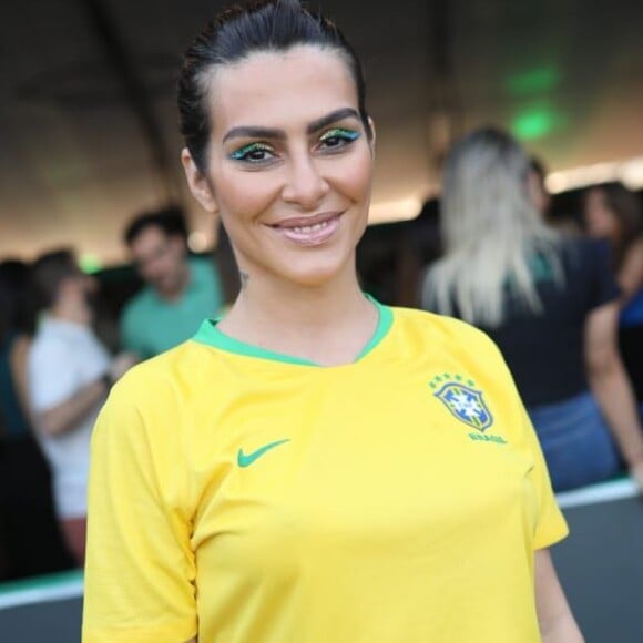 Cleo vai abordar temas como feminismo e beleza em vídeos em seu canal no IGTV