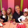 Roberto Justus comemorou o aniversário de cinco anos da filha durante uma viagem de férias para Miami, nos EUA, em julho de 2014