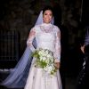Ex-BBB Amanda Djehdian usou vestido de noiva criado pelo designer Lucas Anderi