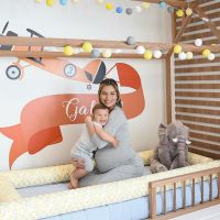 Andressa Suita posa com filho, Gabriel, no quarto dele: 'Caminha nova'. Foto!