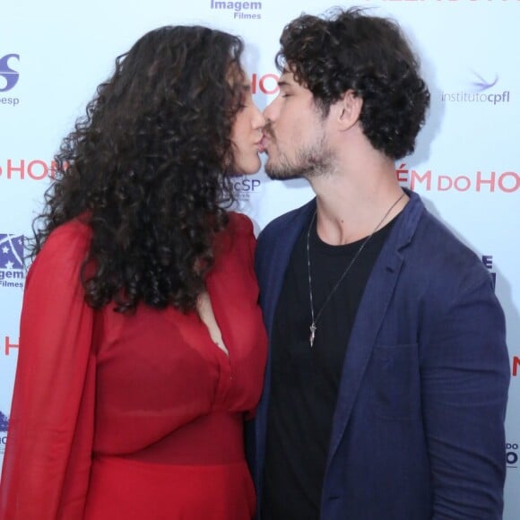 José Loreto e Débora Nascimento já voltaram ao trabalho após o nascimento de Bella