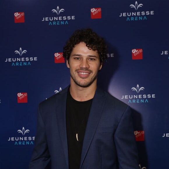 José Loreto mostrou uma foto fofa ao lado da filha, Bella, neste sábado, 21 de julho de 2018