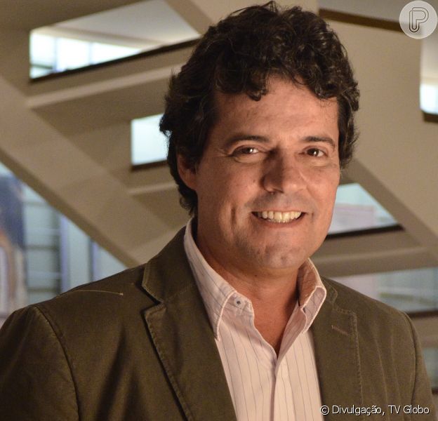 Felipe Camargo faz 54 anos de volta à 'Malhação' 'Agora como pai de
