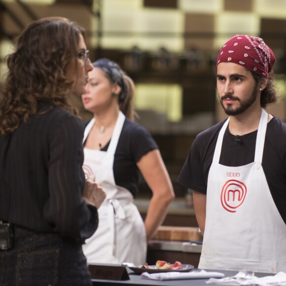 'Três homens e eu escolhemos um participante homem como ganhador da prova. Mas, quem de fato levou ele para o mezanino exercendo favoritismo e falta de seriedade fui eu (mulher) porque estou com vontades de dar para ele', disparou Paola Carosella no Twitter