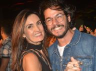 Em viagem, Fátima Bernardes lamenta distância do namorado: 'Saudade grande'