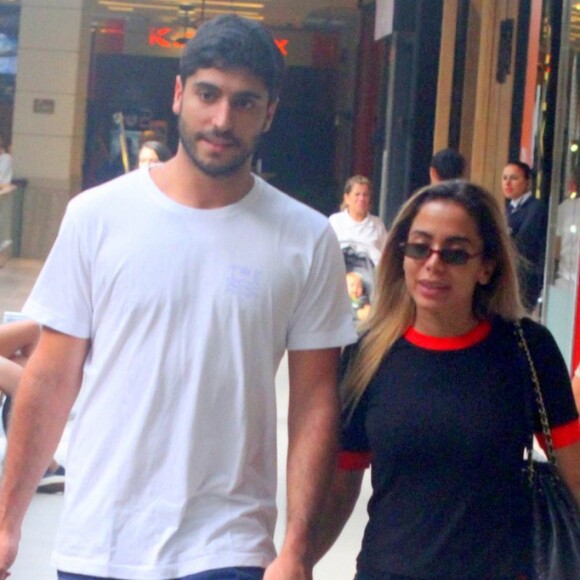 Anitta elogiou o marido, Thiago Magalhães, em post na web