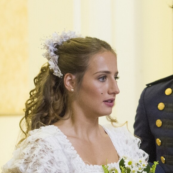 Otávio (Pedro Henrique Muller) foi largado no altar por Lídia (Bruna Griphao), irmã de Mariana (Chandelly Braz), na novela 'Orgulho e Paixão'