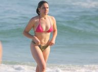 Fernanda Gentil curte praia com a namorada e o filho Gabriel. Veja fotos!