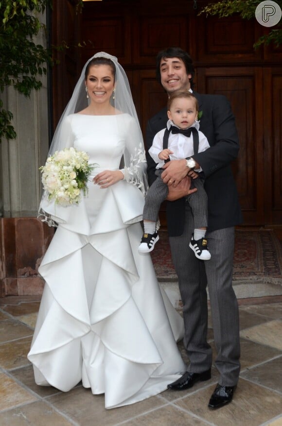 Bruna Hamú e o empresário Diego Moregola se casaram em São Paulo, neste domingo, 29 de julho de 2018
