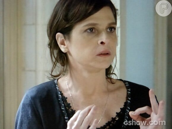 Cora (Drica Moraes) é presa no armário por José Alfredo (Alexandre Nero), em 'Império'