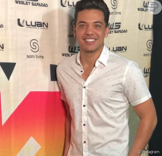 Wesley Safadão exibiu corpo mais magro em uma foto publicada no Instagram