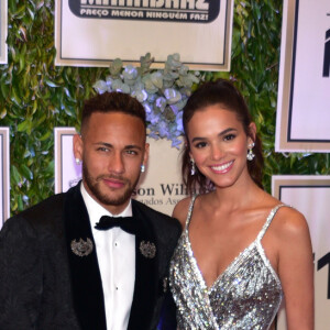 Bruna Marquezine comemorou seu aniversário adiantado na mansão de Neymar
