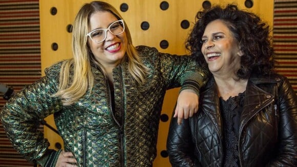 Marília Mendonça encontra Gal Costa para gravação juntas e assume: 'Tô tímida'