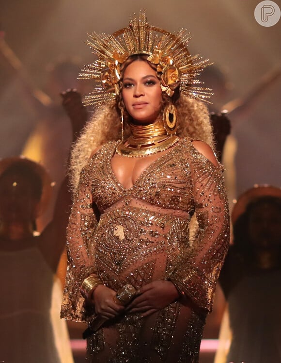 Beyoncé chegou a pesar 98 kg na gravidez dos gêmeos Rumi e Sir