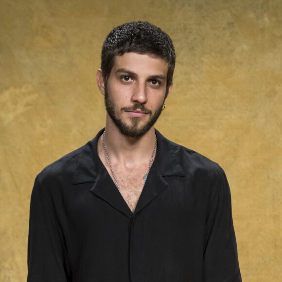 Ícaro (Chay Suede) rejeita Rosa, bêbada, no capítulo de quinta-feira, 23 de agosto de 2018, da novela 'Segundo Sol'