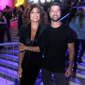 Juliana Paes e Carlos Eduardo Baptista marcaram presença na festa de 7 anos do Baile da Favorita