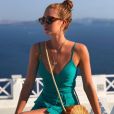 Marina Ruy Barbosa usou vestido  ViX em viagem à Grécia 