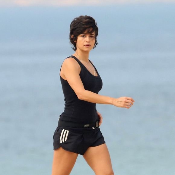 Nanda Costa caiu no funk na tarde desta segunda-feira, 20 de agosto de 2018, e publicou vídeo no Instagram