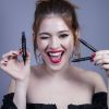 Ana Clara lançou linha de maquiagem em parceria com a marca Miss Pink