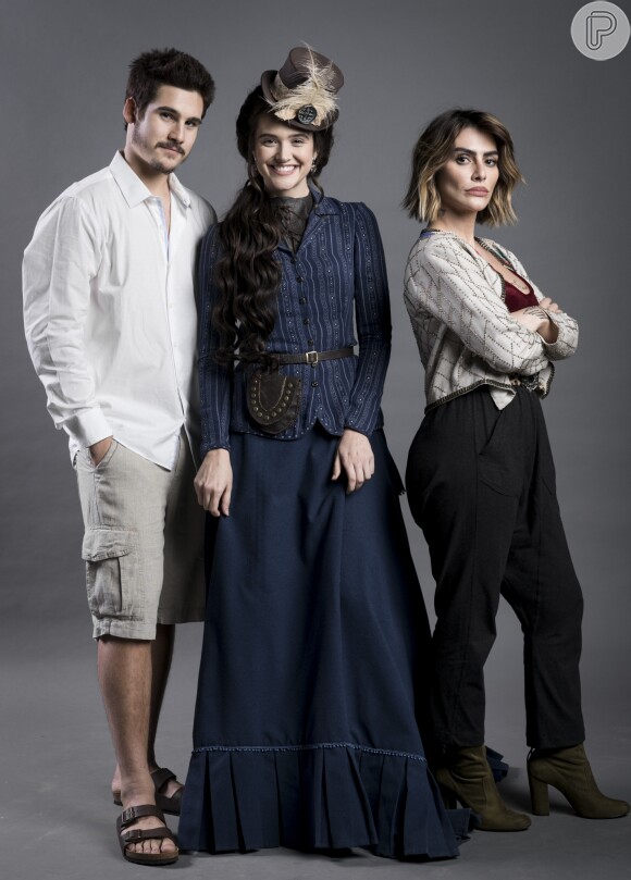 Betina (Cleo) e Marocas (Juliana Paiva) se tornaram rivais por causa de Samuca (Nicolas Prattes) na novela 'O Tempo Não Para'
