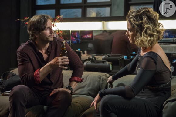 Remy (Vladimir Brichta) conta a Luzia (Giovanna Antonelli) que o filho dela com Beto (Emilio Dantas) está vivo no capítulo de quarta-feira, 5 de setembro de 2018 da novela 'Segundo Sol'