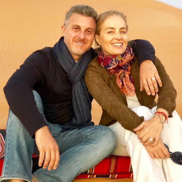 Luciano Huck fez luau em Angra dos Reis para comemorar aniversário de 47 anos