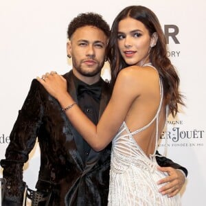 Bruna Marquezine deve encontrar o namorado, Neymar, nos Estados Unidos