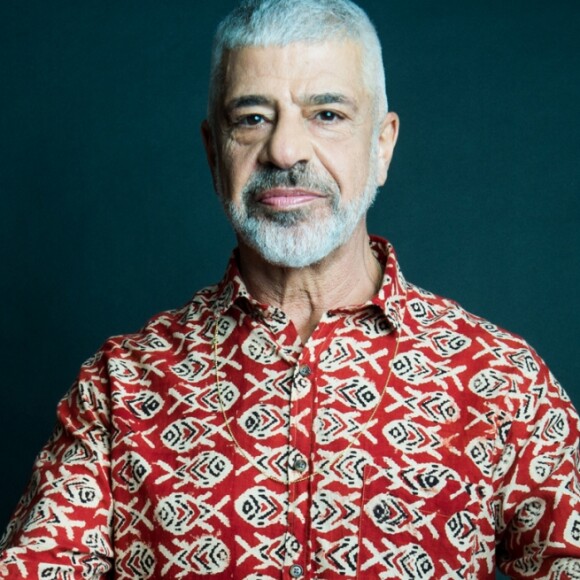 Lulu Santos lembrou o início do namoro com Clebson Teixeira na música 'Hoje Em Dia'