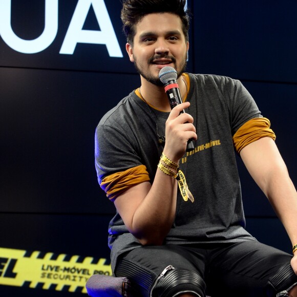 'Estamos conversando. Esse ano foram encomendados 23 programas e pediram 41 para o ano que vem', contou Luan Santana sobre a atração na Globo