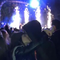 João Guilherme comemora 17 anos da namorada com vídeo de beijo: 'Famosa química'