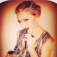 Madonna festeja aniversário de 56 anos ao lado de Kate Moss em festa luxuosa