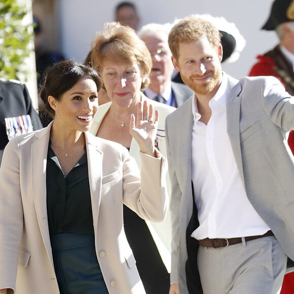 Meghan Markle e príncipe Harry visitaram Sussex, na Inglaterra, nesta quarta-feira, 3 de outubro de 2018